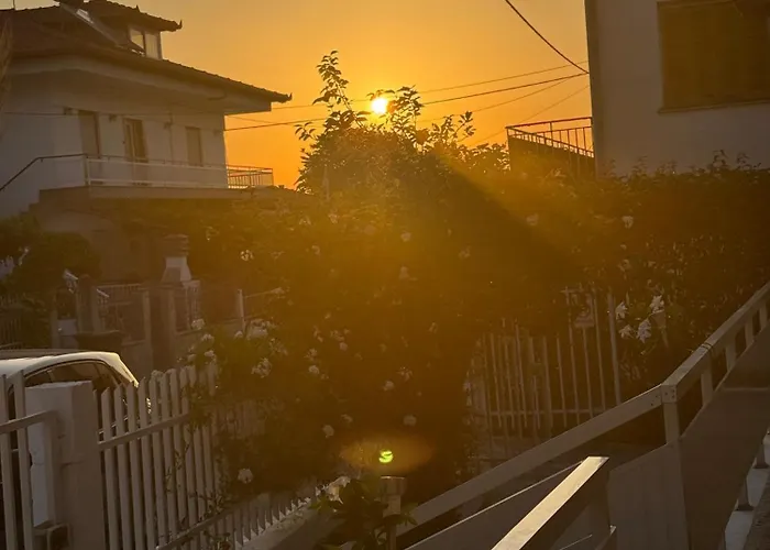 Mountain & Sea Escape